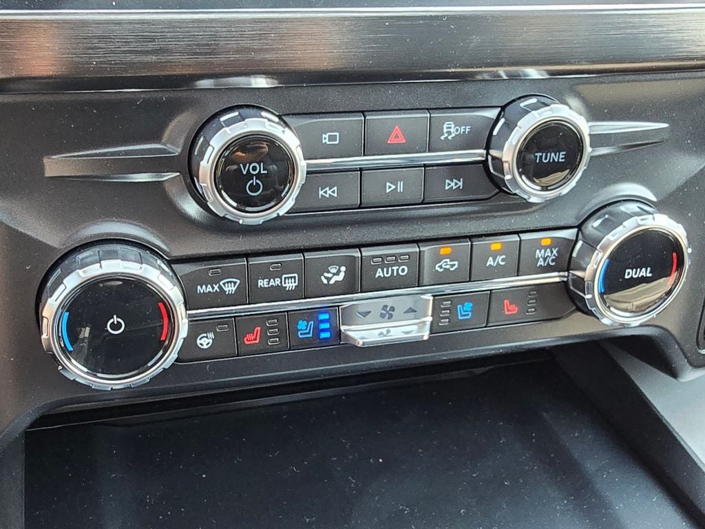 2026 Ford F-350 SD Lariat