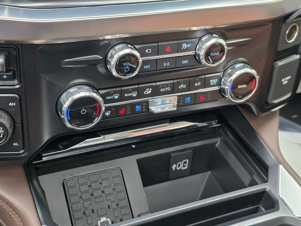 2026 Ford F-350 SD King Ranch