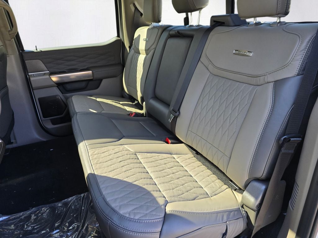 2026 Ford F-350 SD Platinum