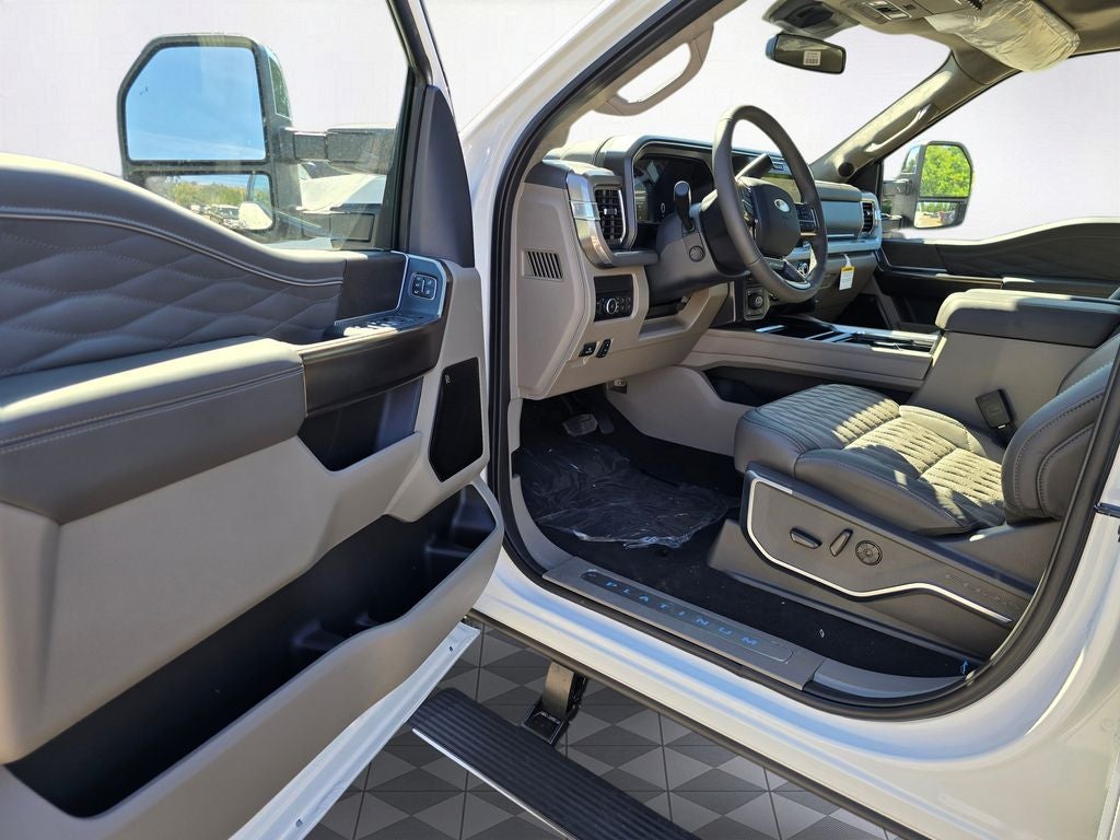 2026 Ford F-350 SD Platinum