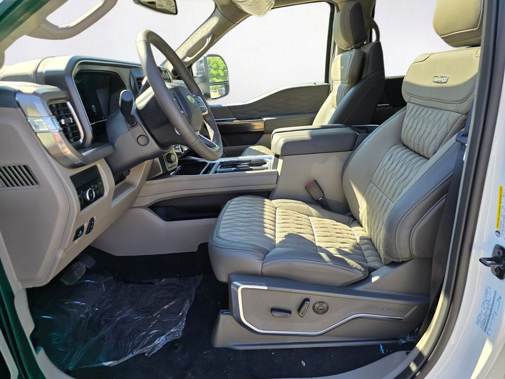 2026 Ford F-350 SD Platinum