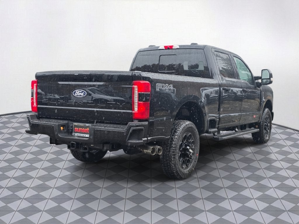 2027 Ford F-350 SD XLT