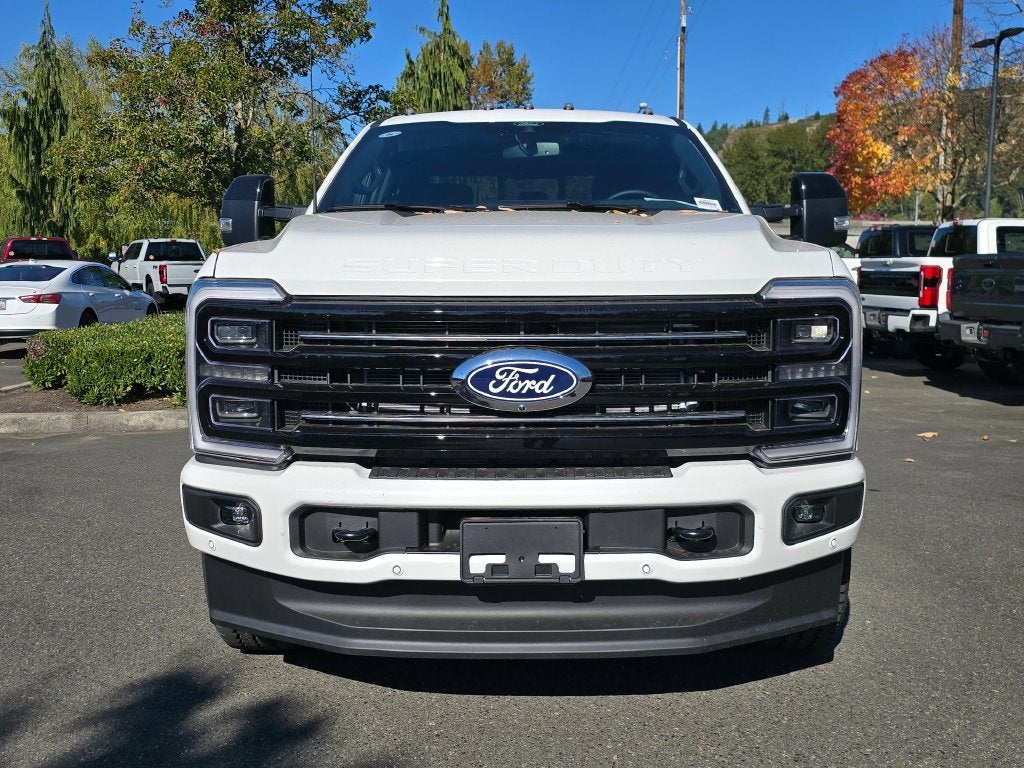 2027 Ford F-350 SD Platinum