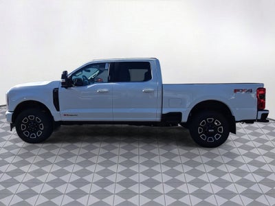 2027 Ford F-350 SD Platinum