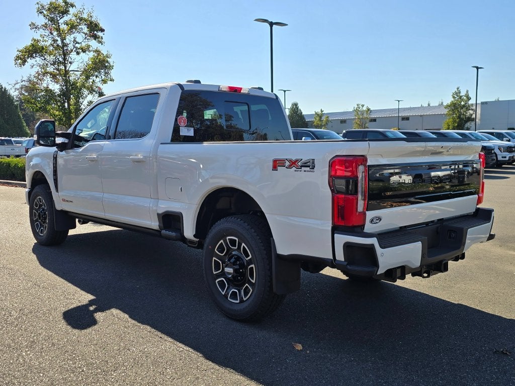 2027 Ford F-350 SD Platinum