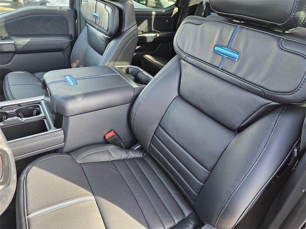 2026 Ford F-350 SD Platinum