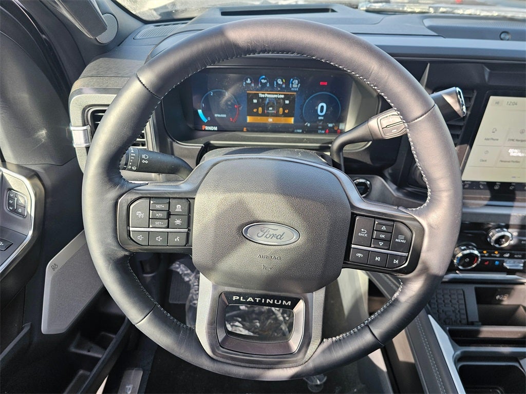 2026 Ford F-350 SD Platinum