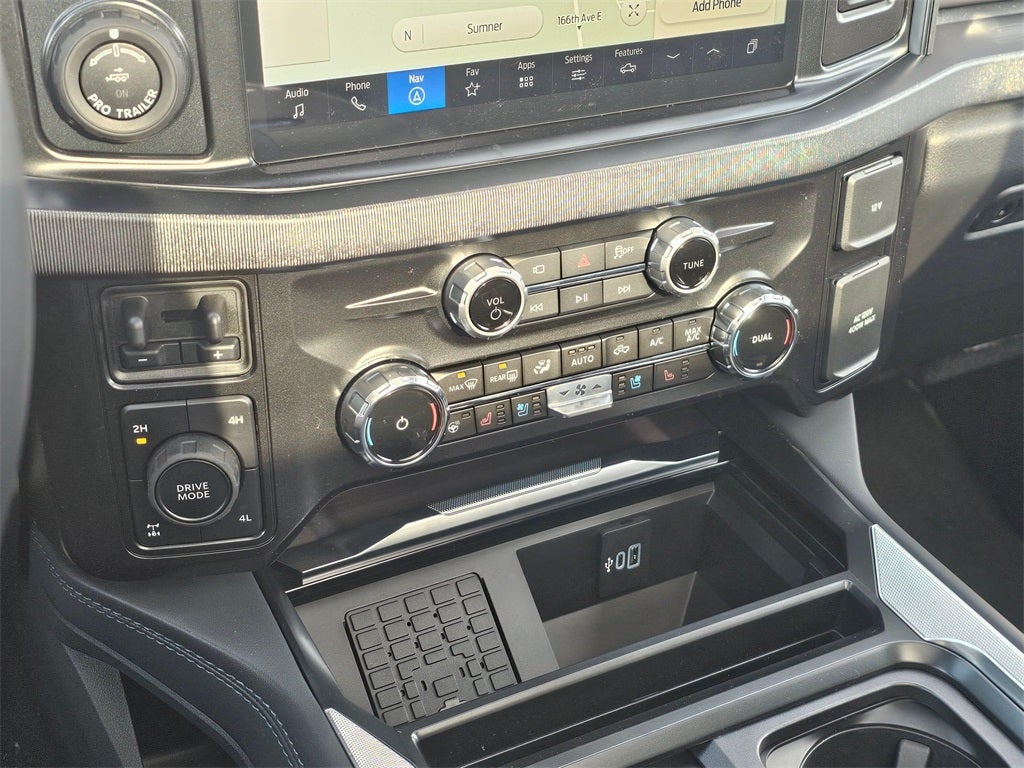 2026 Ford F-350 SD Platinum