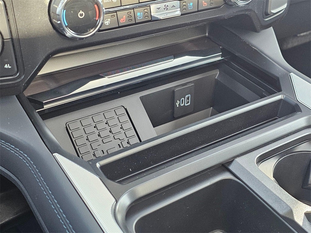 2026 Ford F-350 SD Platinum