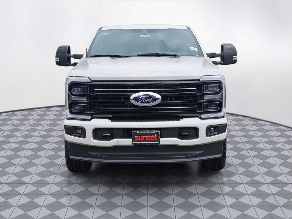 2026 Ford F-350 SD Platinum