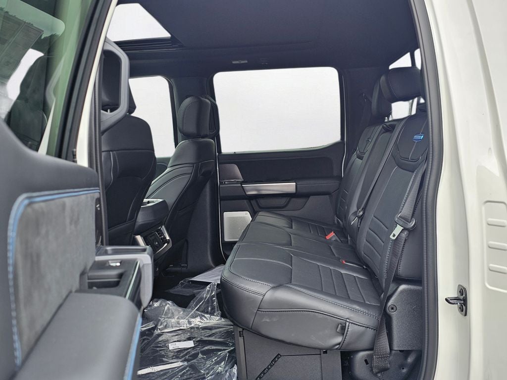2026 Ford F-350 SD Platinum