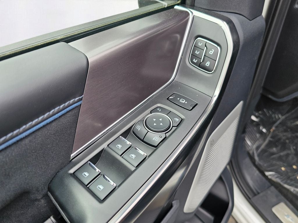 2026 Ford F-350 SD Platinum