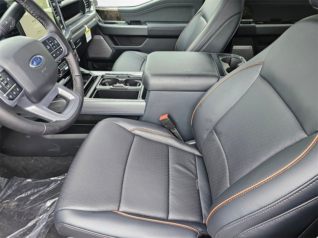 2025 Ford F-350 SD Lariat