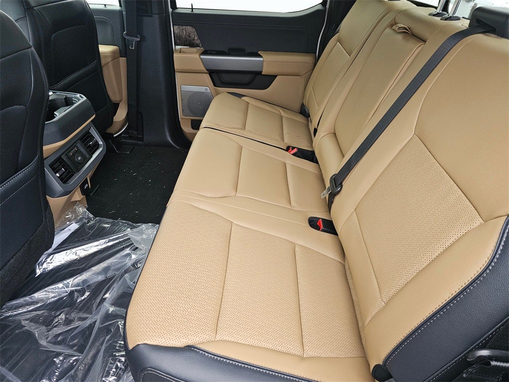 2026 Ford F-350 SD Lariat