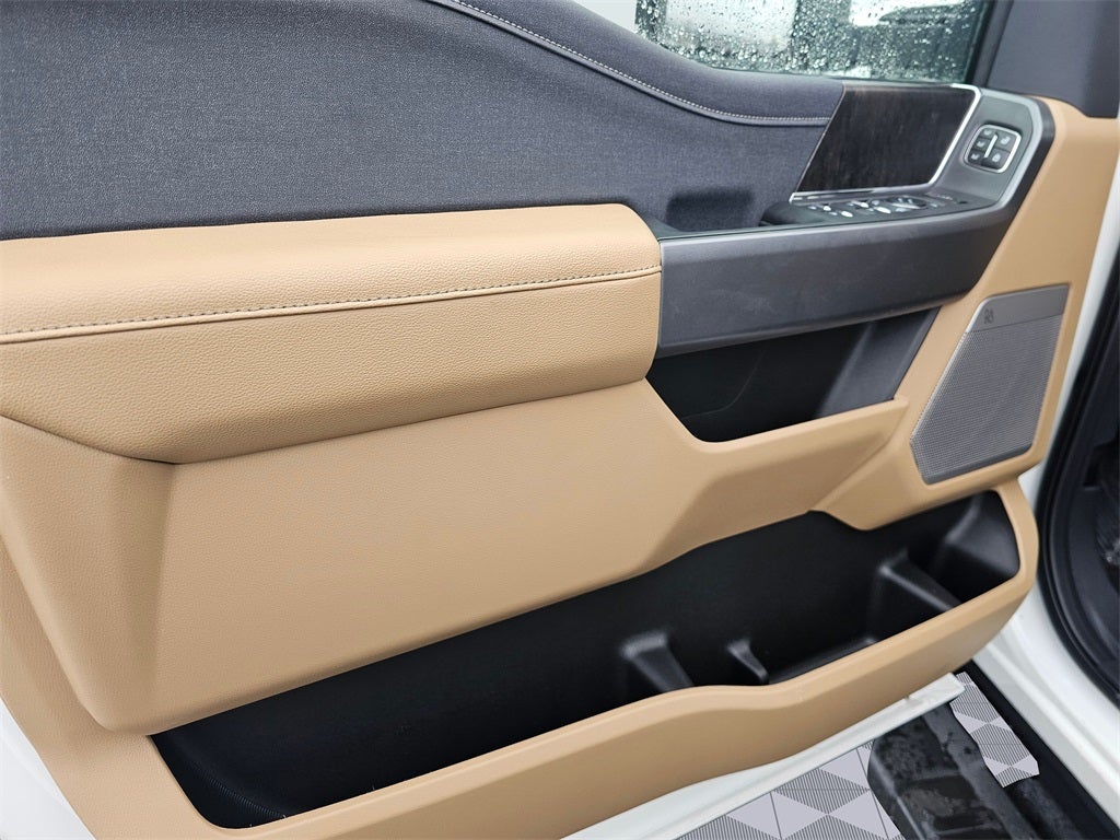 2026 Ford F-350 SD Lariat