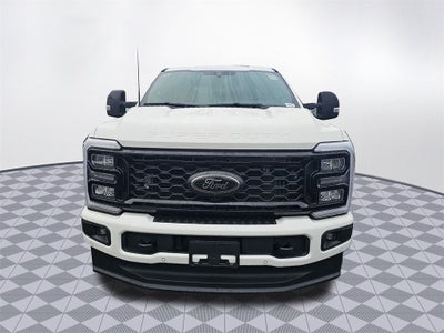2026 Ford F-350 SD Lariat
