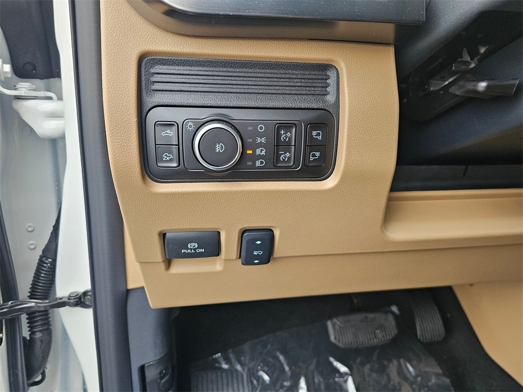 2026 Ford F-350 SD Lariat