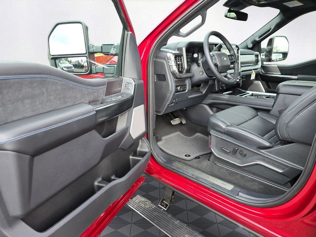 2026 Ford F-350 SD Platinum
