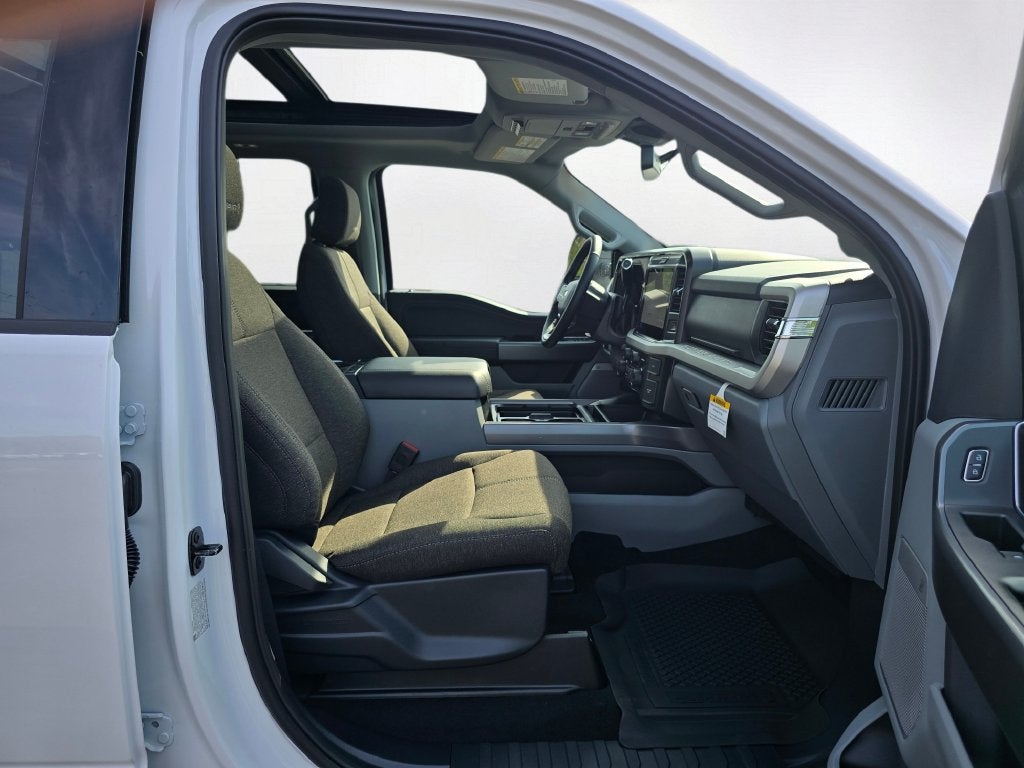 2027 Ford F-350 SD XLT Carhartt Special Edition