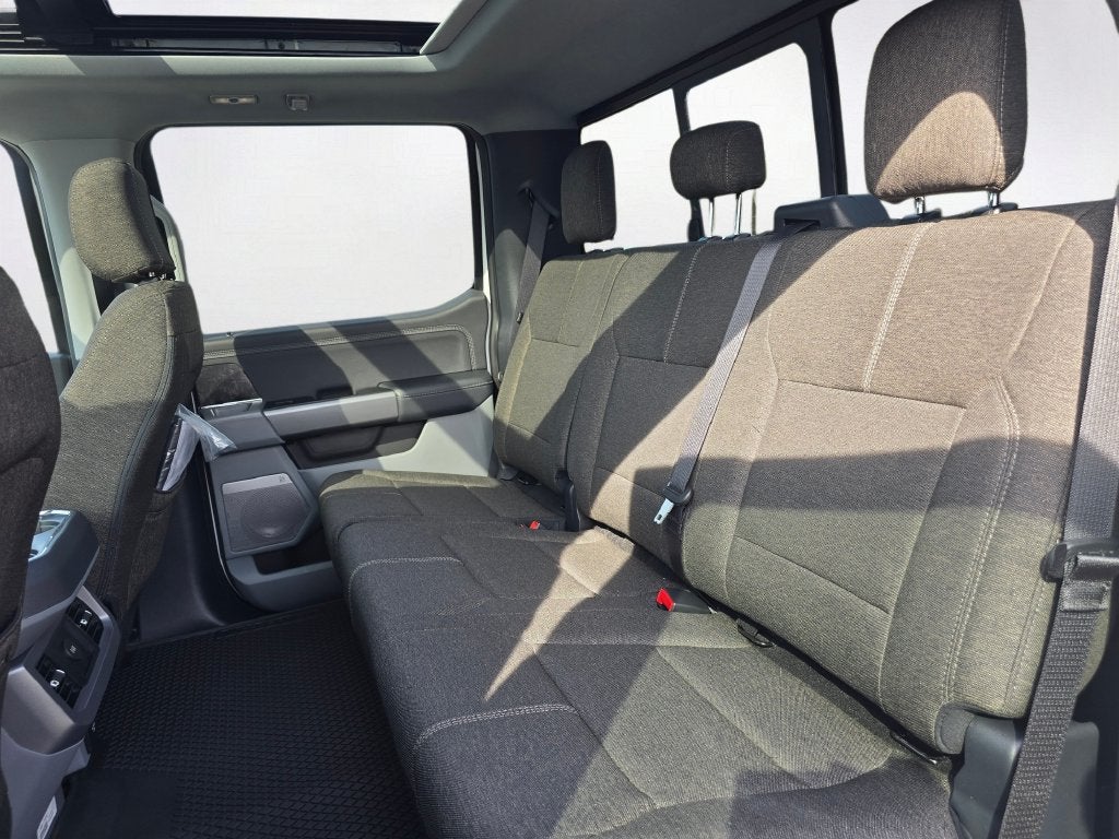 2027 Ford F-350 SD XLT Carhartt Special Edition