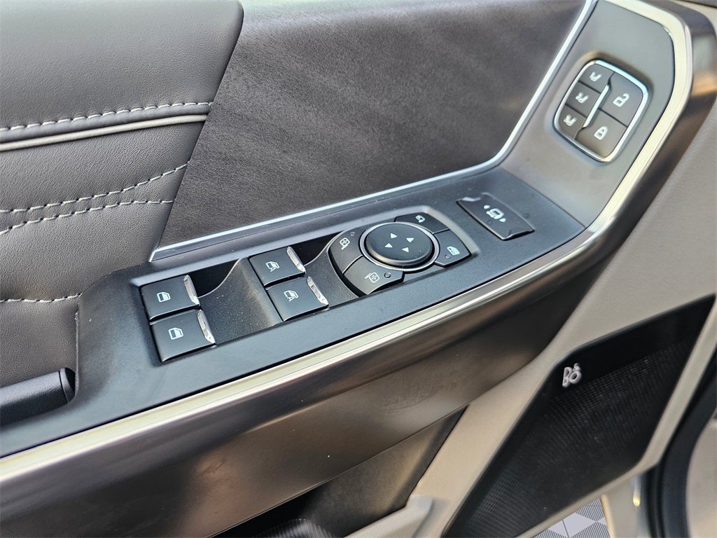 2026 Ford F-350 SD Platinum TREMOR