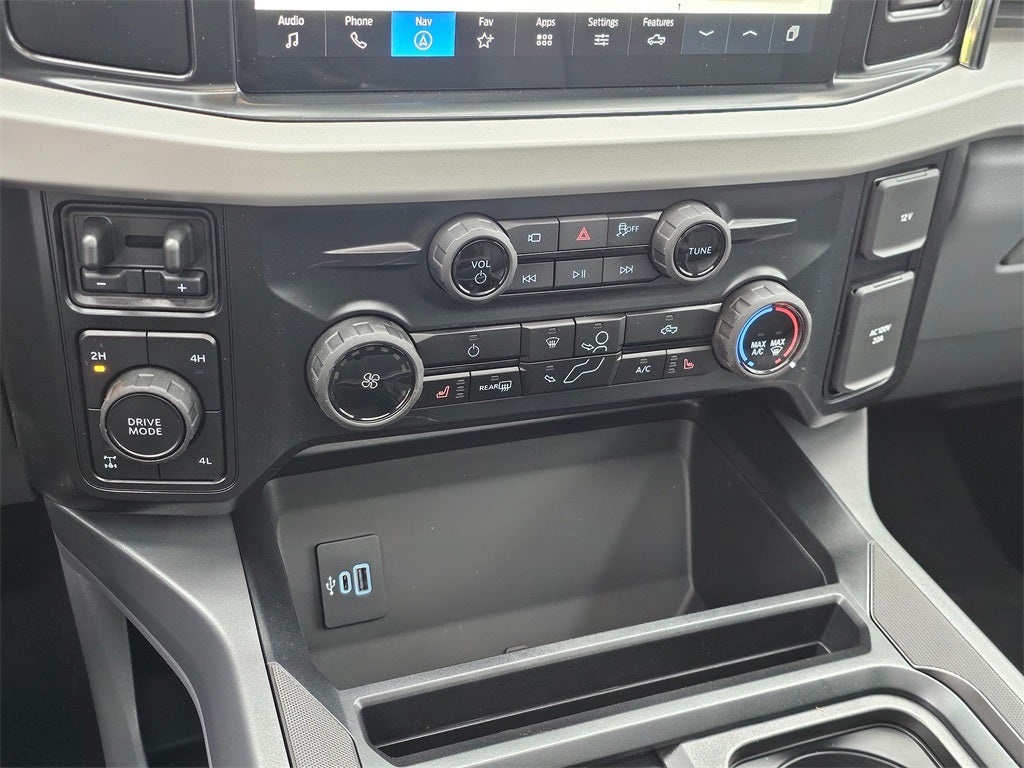 2026 Ford F-350 SD XLT