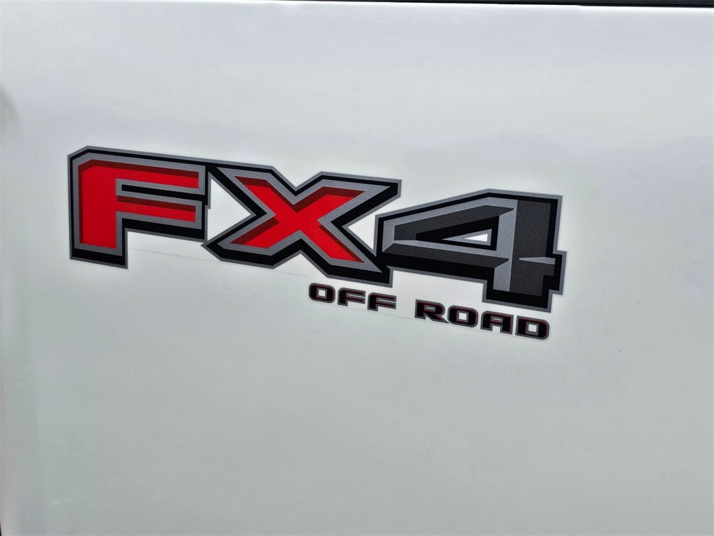 2026 Ford F-350 SD Lariat