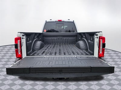 2026 Ford F-350 SD Lariat