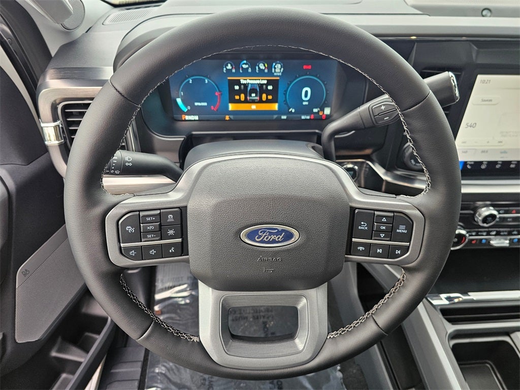 2026 Ford F-350 SD Lariat