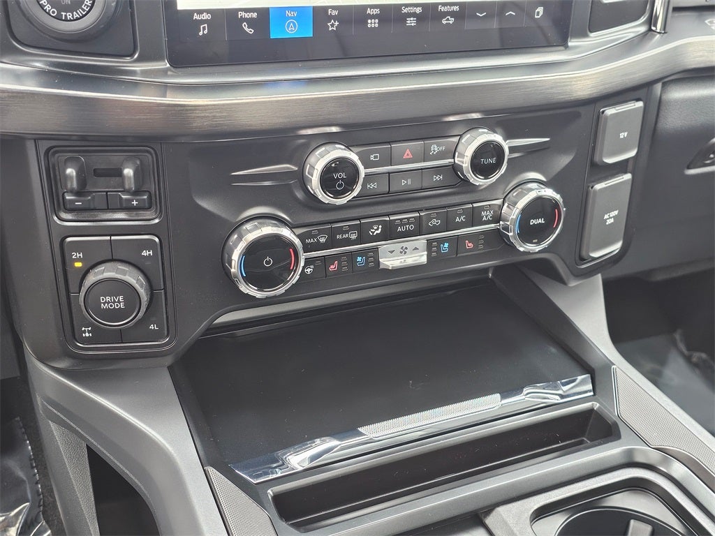 2026 Ford F-350 SD Lariat