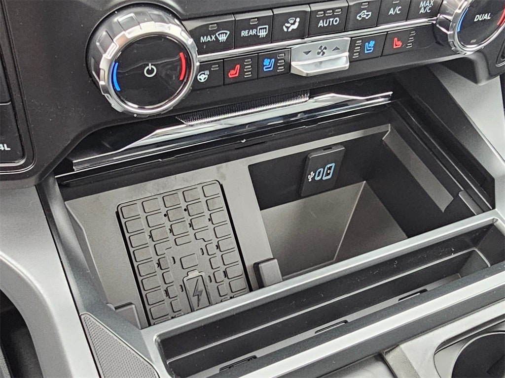 2026 Ford F-350 SD Lariat