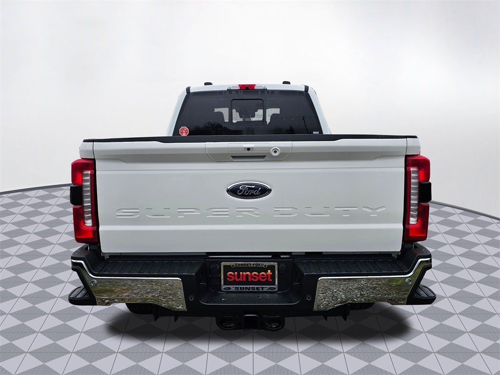 2026 Ford F-350 SD Lariat