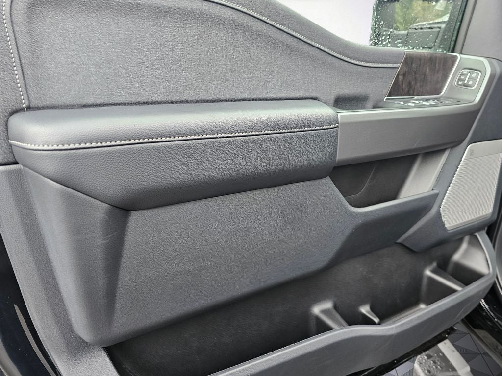 2026 Ford F-350 SD Lariat