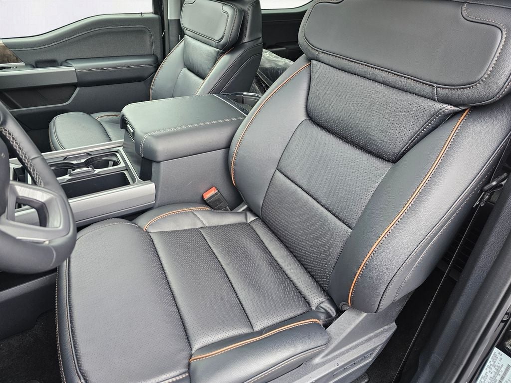 2026 Ford F-350 SD Lariat