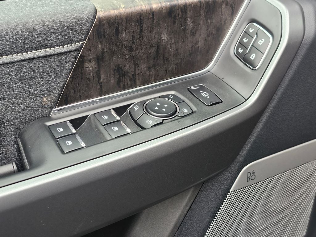 2026 Ford F-350 SD Lariat