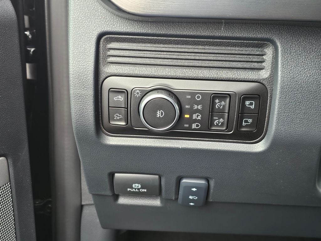 2026 Ford F-350 SD Lariat