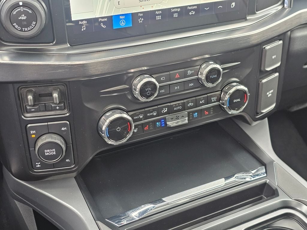 2026 Ford F-350 SD Lariat