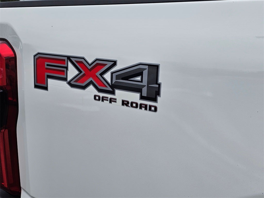 2025 Ford F-350 SD Lariat