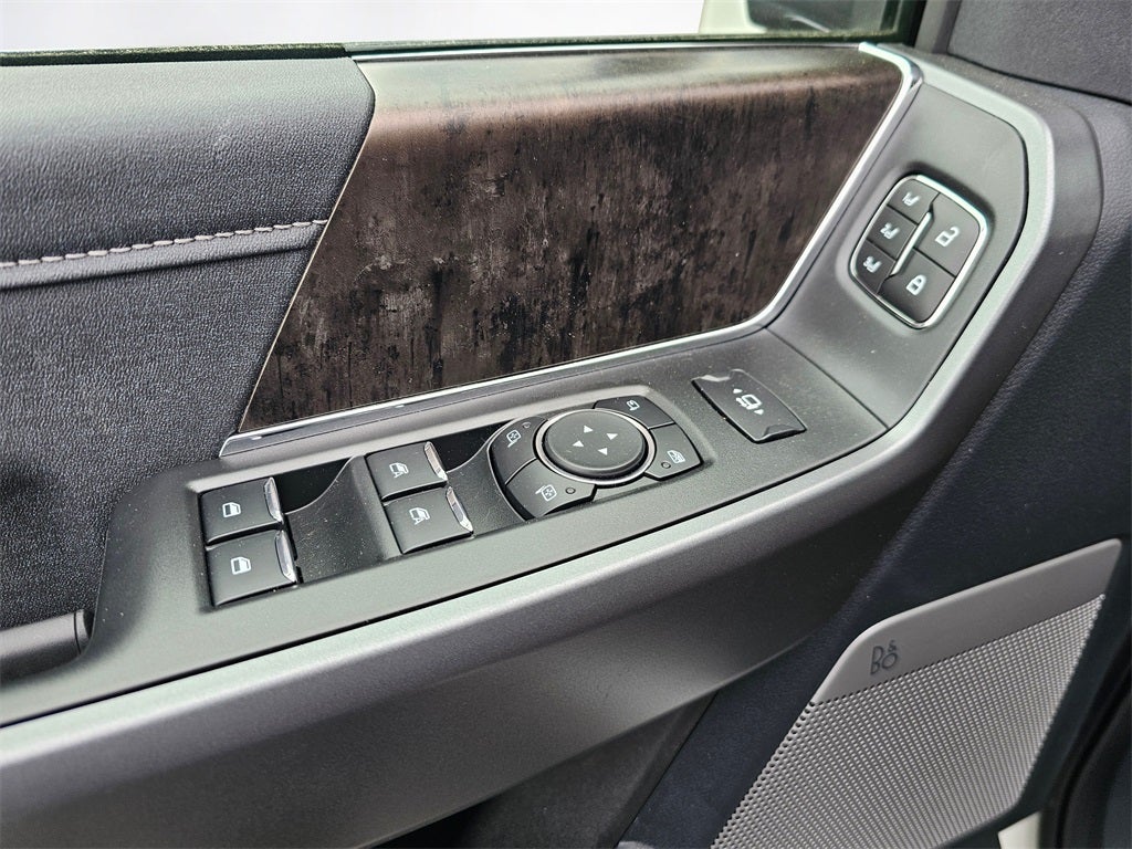 2025 Ford F-350 SD Lariat