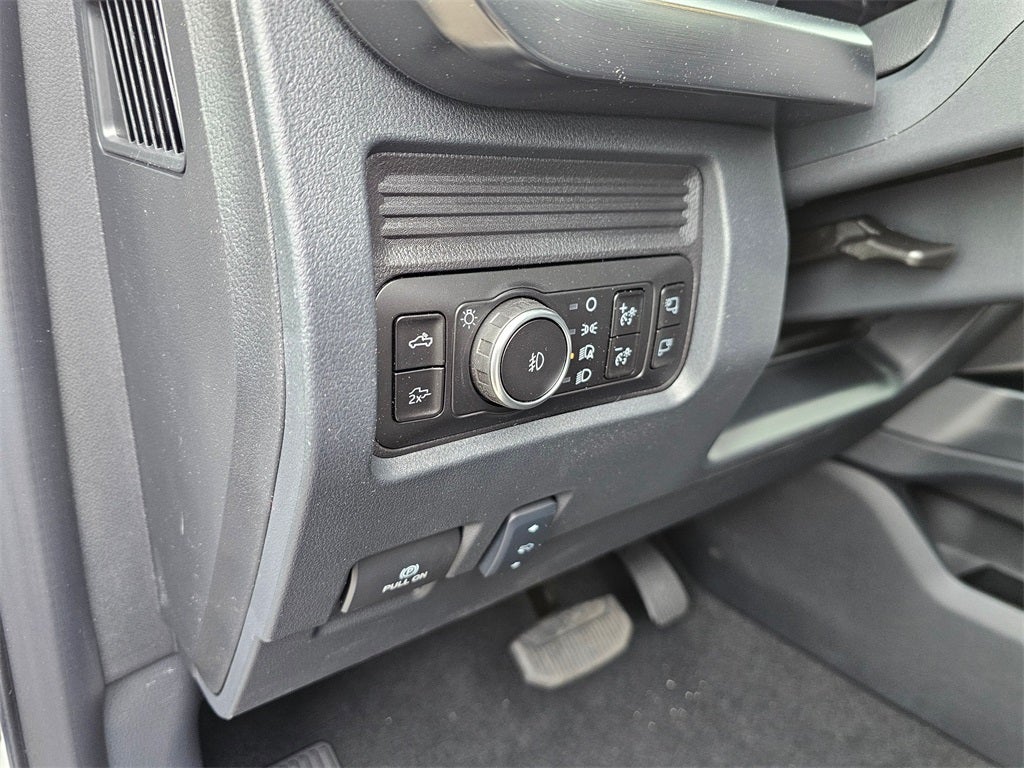 2025 Ford F-350 SD Lariat