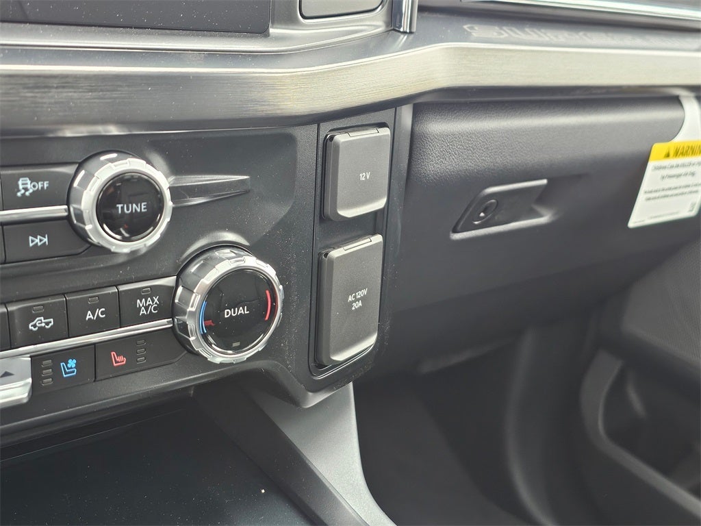 2025 Ford F-350 SD Lariat