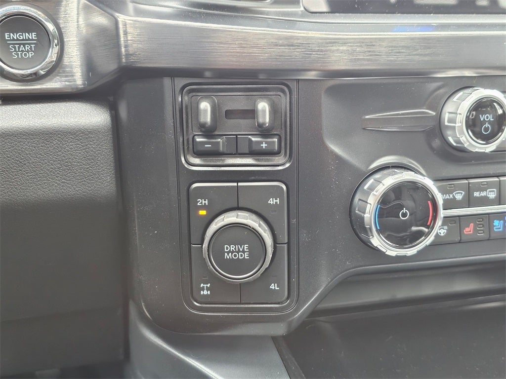 2025 Ford F-350 SD Lariat