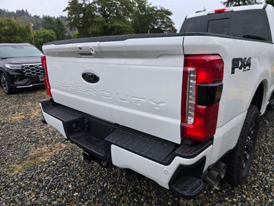 2026 Ford F-350 SD F-350® Lariat®