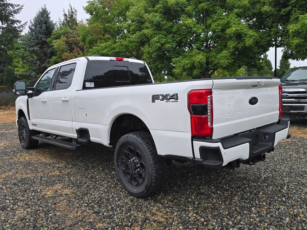 2026 Ford F-350 SD F-350® Lariat®