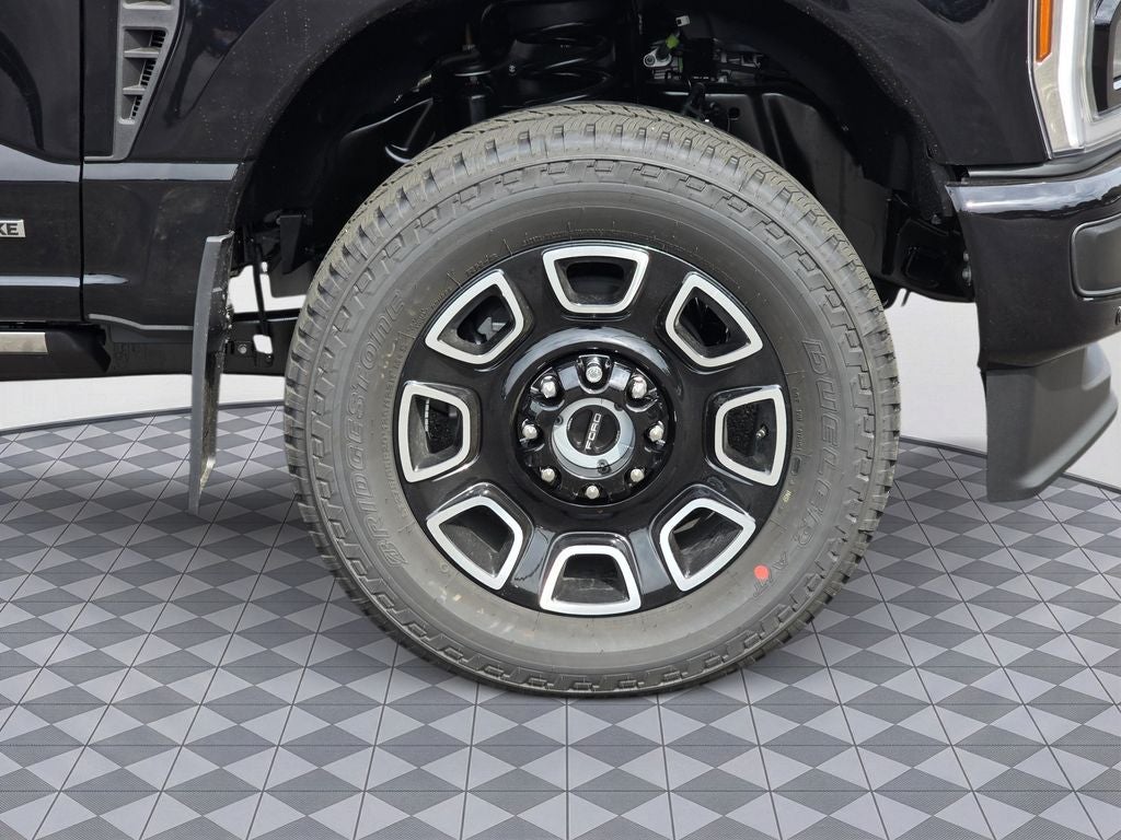 2026 Ford F-350 SD Platinum