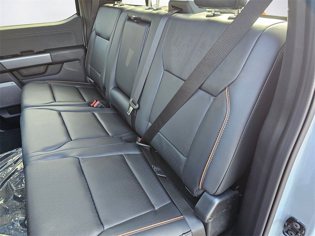 2026 Ford F-350 SD Lariat