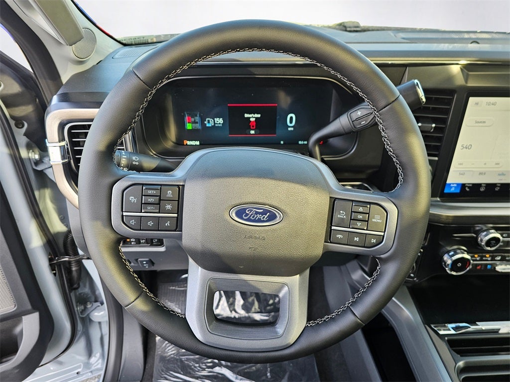 2026 Ford F-350 SD Lariat