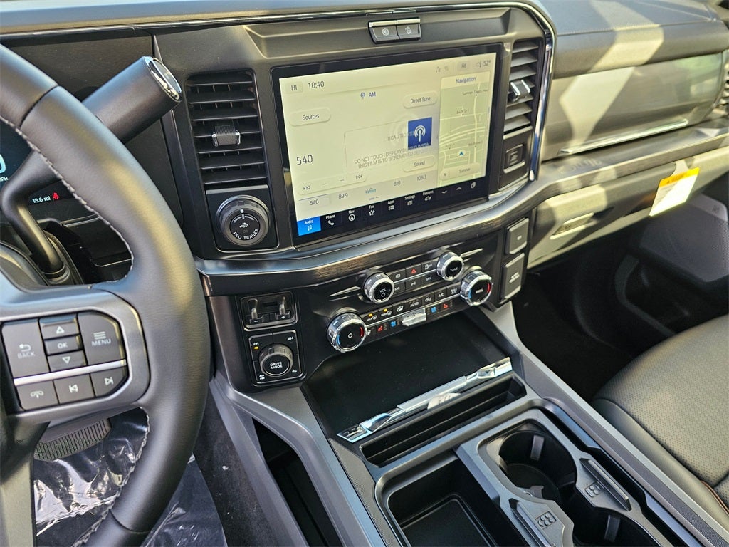 2026 Ford F-350 SD Lariat