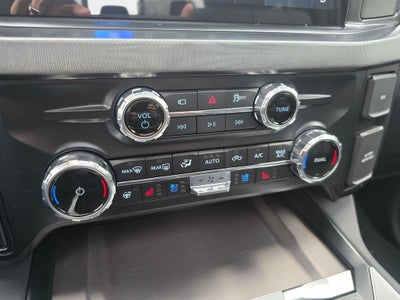 2026 Ford F-350 SD Platinum