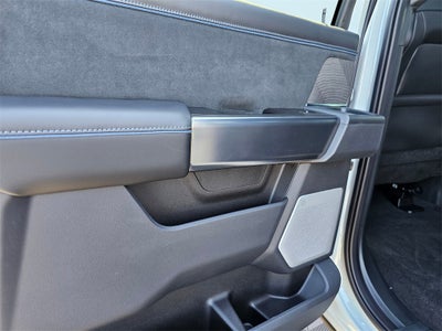 2025 Ford F-350 SD Platinum